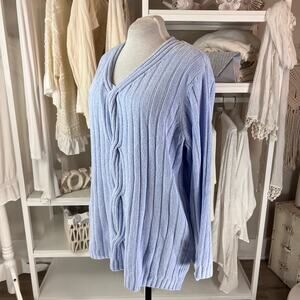 Classic Elements sz. 20/22 Tunic length soft fuzzy warm sweater baby blue. 1526
